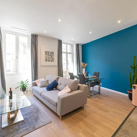 Nice: Hyper Centre !super Cosy Apartament